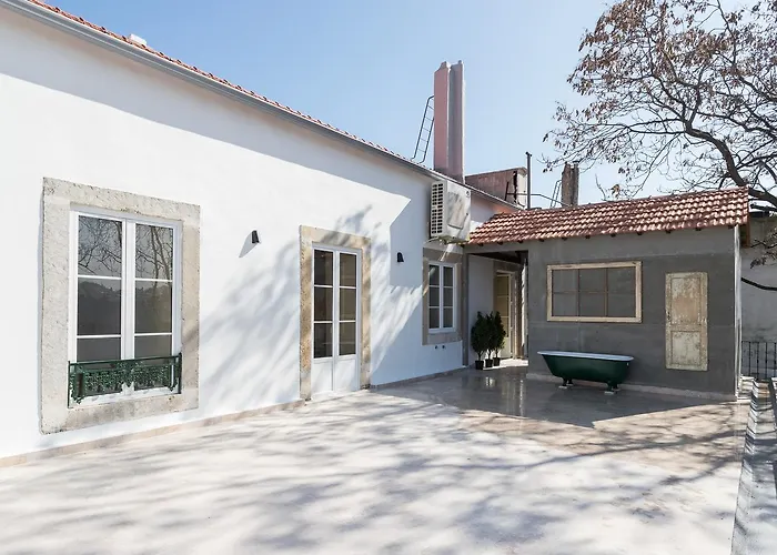 Principe Real Guest House